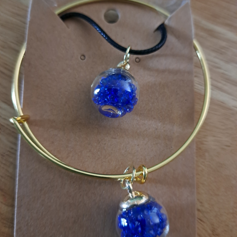 Handcrafted Necklace / Bracelet set